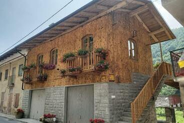 Bed and Breakfast Chalet Maribru