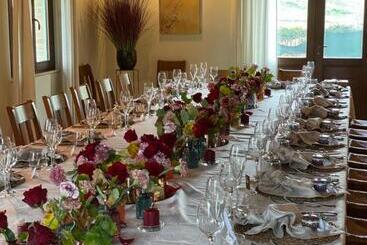 Hotel Casale Viridi Nel Fresco Delle Colline Umbre