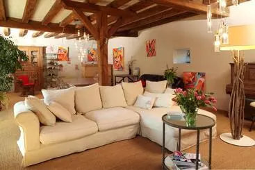 Pensione Une Maison, Un Jardin