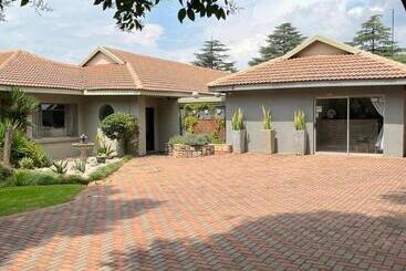 Pension Euforia Guesthouse