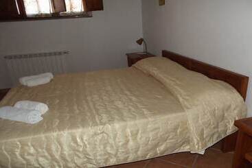 בית מלון כפרי Velasole