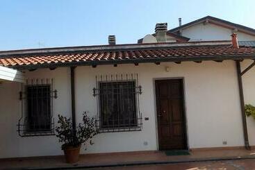 מלון דירות Casa Nuccia Gentili David