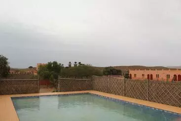 Hotelli Complexe Touristique Fort Bou Jerif