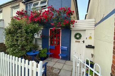 ベッドアンドブレックファースト Prince Cottage