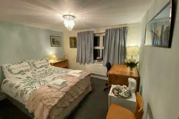 Aamiaismajoitus (B&B) Prince Cottage