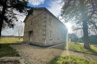 Pensión Manoir En Pierre Chartres