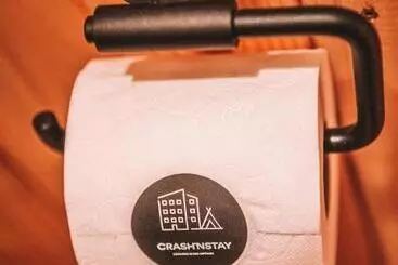 Retkeilymaja Crash Nstay   Paardenstal