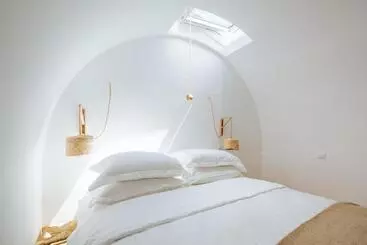 تختخواب و صبحانه Aljana Guest House Beja