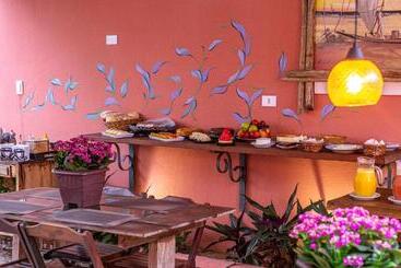 پانسیون Pousada Oceano E Mar