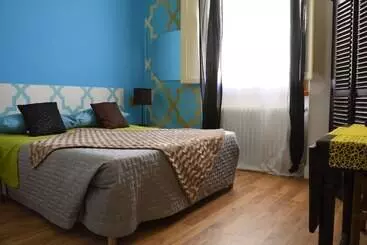 مبيت وإفطار Leonardo's Rooms