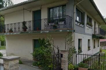 Albergue Erletxe Aterpea
