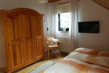 Majatalo Gästezimmer Aschenbrenner