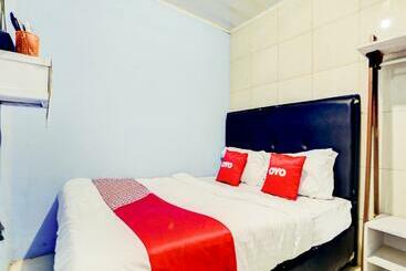 Hotel Vaccinated Staff  Oyo 90190 Asha Kost