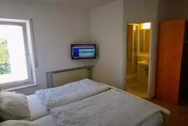 Bed & Breakfast Strobel