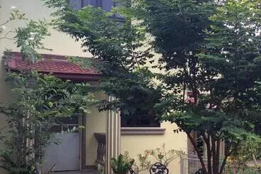 Majatalo Hundred Islands Guest House