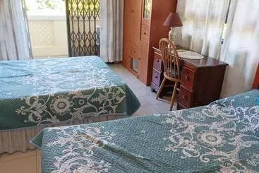 Majatalo Hundred Islands Guest House