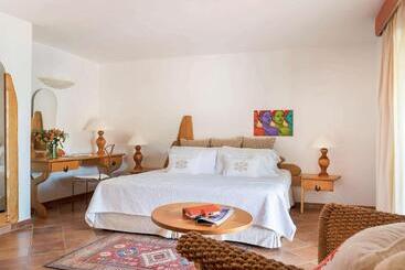 Grand Hotel Poltu Quatu