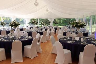 ホテル Spa Wieniawa