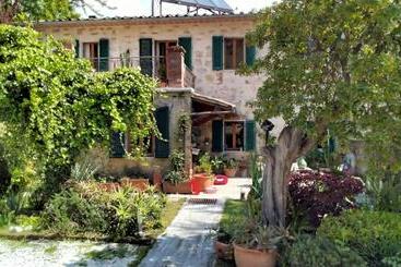 ペンション Casa Le Franche