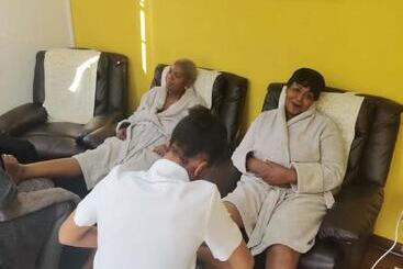 پانسیون Kayamina Guesthouse