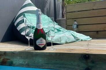 بنسيون The Door Rsa Fifty Four