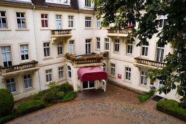 公寓式酒店 Residenz Am Kurpark Ferienwohnungen In Zentraler Lage I Privatparkplatz