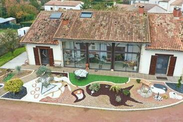 住宿加早餐  Au Gué Du Bois