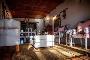 Pension Oak Falls Accomodation