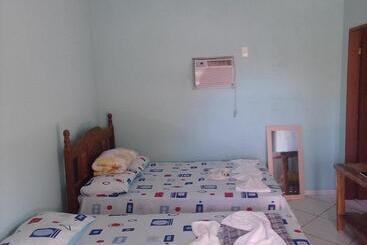 پانسیون Pousada Cajueiro