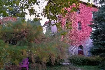 Aamiaismajoitus (B&B) Villa Giselle