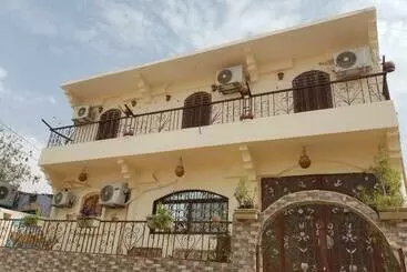 پانسیون Habibi Nubian Guest House Nubian Hospitality