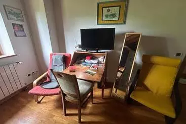 Bed and Breakfast La Loggia Del Ciliegio In Chianti