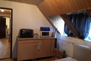 Tunnel Family Apartmanház Pécs