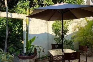 ユースホステル Posada Los Arcos