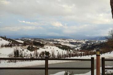 ホテル Agriturismo Le Piagge