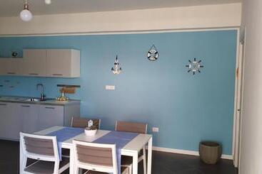 بنسيون Marina Bay House