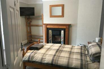 Bed and Breakfast Bourton House