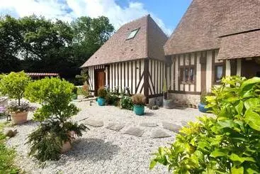 ベッドアンドブレックファースト L Herbe Aux Vaches