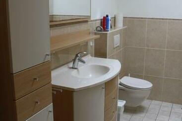 Bed and Breakfast Tisoke