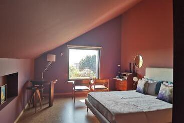 پانسیون Guest House Eça Agora!