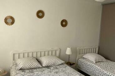 بنسيون Villa 605   Climatisé