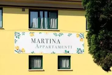 アパートホテル Luxury Martina Appartamenti