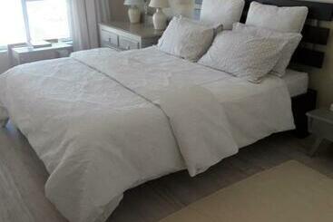 بنسيون Joans Place