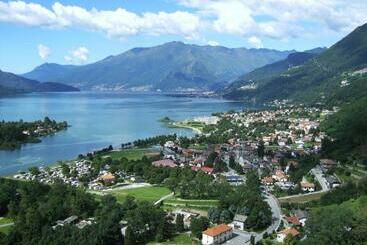 Bed and Breakfast Guest House Il Nido Dello Svasso  Foresteria Lombarda