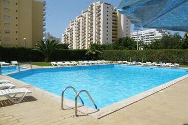 Апартаменты Castelos Da Rocha