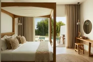 Hotel Absolute Kiotari Resort