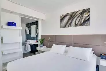 Novotel Suites Paris Issy Les Moulineaux