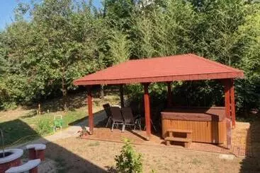 Pensionat Barátkozó Vendégház