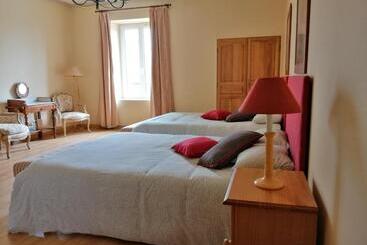 פנסיון Chambres D´hôtes Le Cèdre Bleu