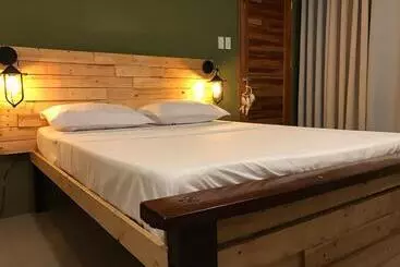 هاستل Michel Inn Coron